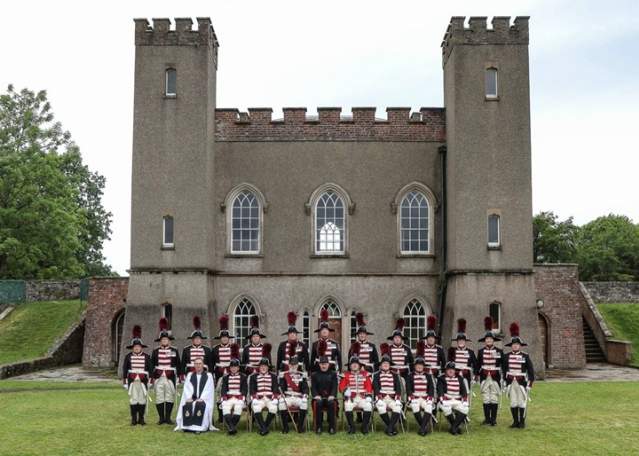 A ROYAL WELCOME AWAITS YOU A guided walking tour of the unique Georgian village of Royal Hillsborough by Warders of the Hillsborough Fort Guard.