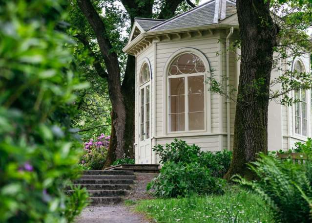 Garden History Tour