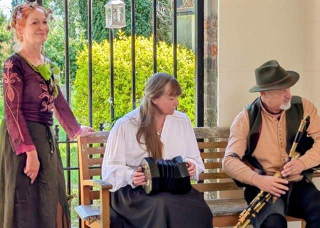 Turas Bealtaine/Beltane Tour, with music Friar's Bush Graveyard/Cill Pádraig, Stranmillis