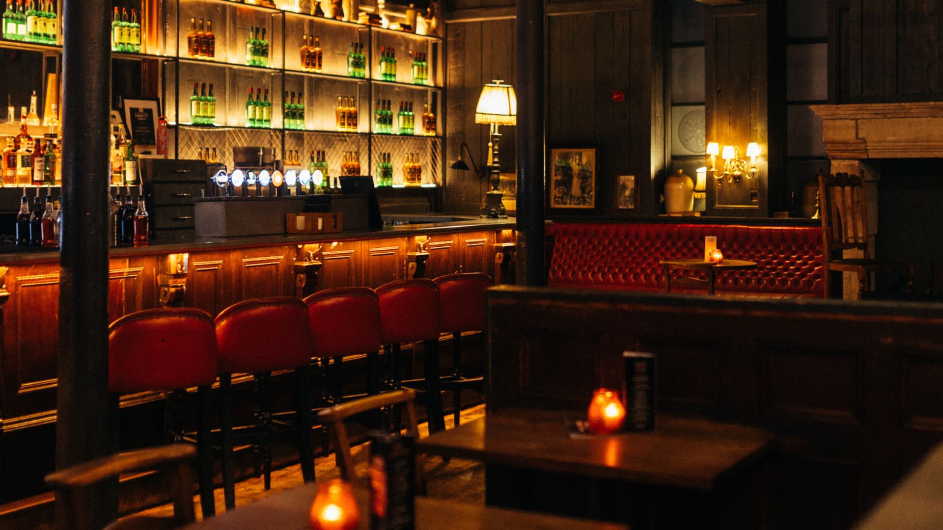 Henry’s & The Jailhouse