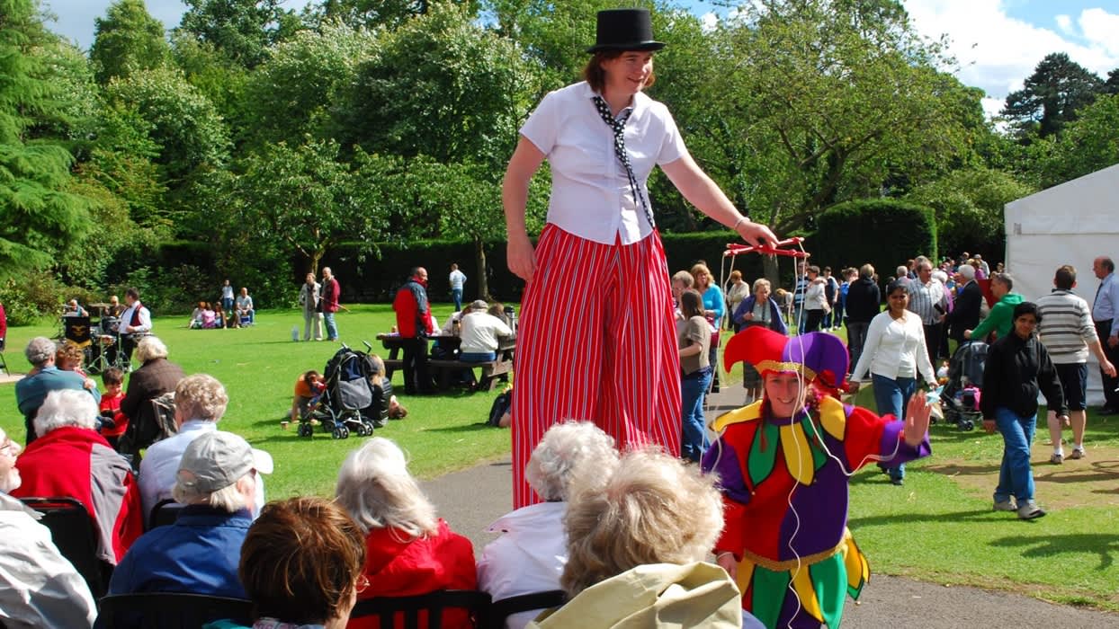 Sir Thomas & Lady Dixon Park