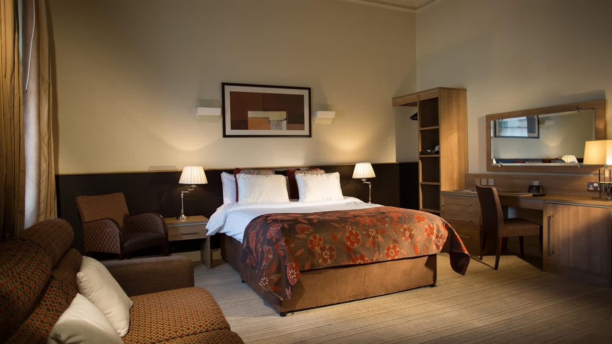 Strangford Arms Hotel