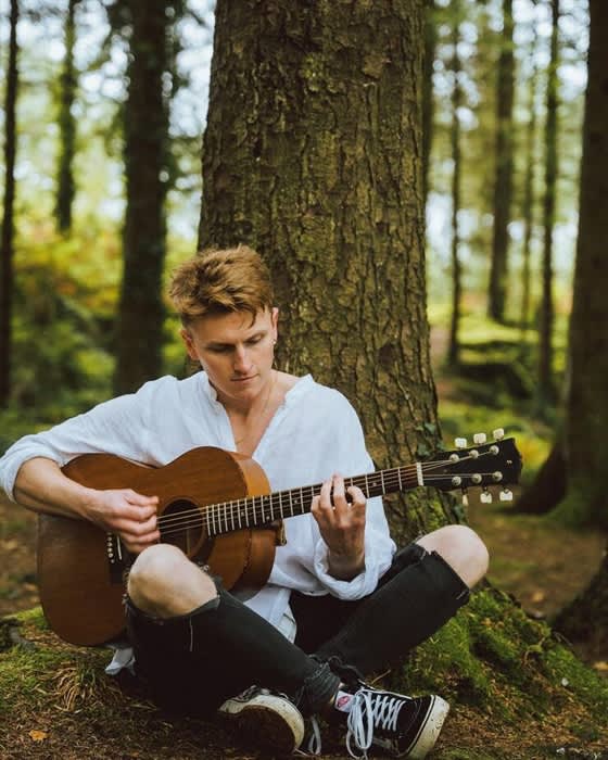 Guitar Accompaniment with Seán Ó Meara