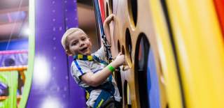 high-rise-clip-and-climb