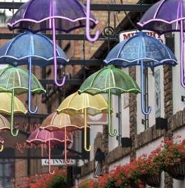 Commercial Court Umbrellas