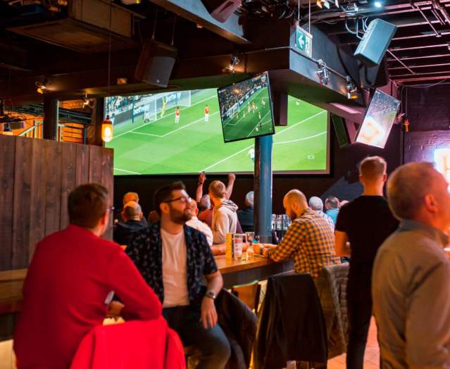 Places to Watch Live Sport in Belfast