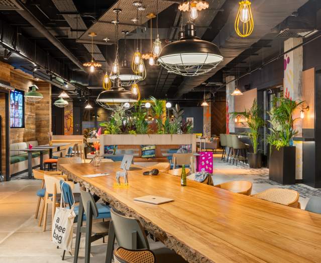 Moxy Lobby