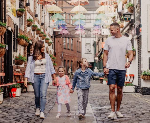 Your Guide to Summer Holidays in Belfast