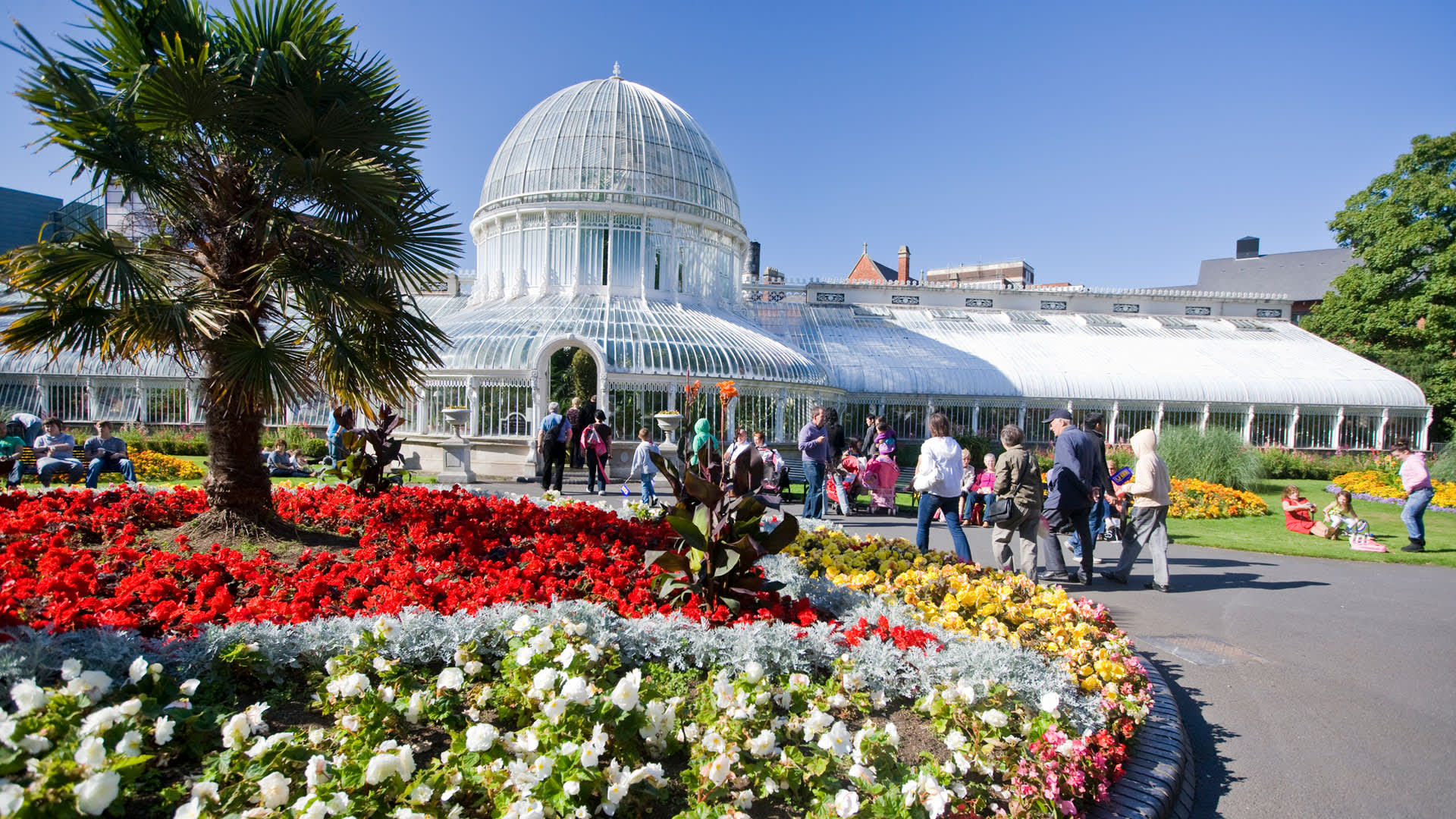 Botanic-Gardens-in-Summer