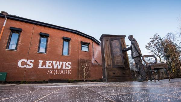 Statue commemorating CS Lewis at CS Lewis Square.