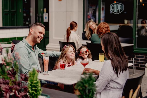 Coppi Family Outdoor Dining