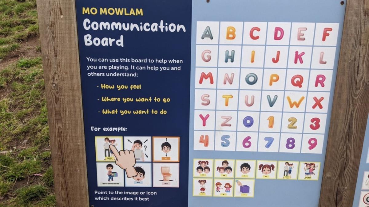 Mo-Mowlam-Park-Children