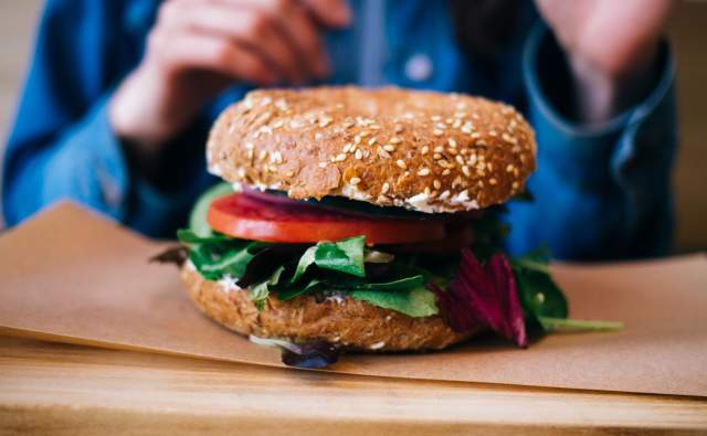 Gilbert's Main Street Bagel Deli