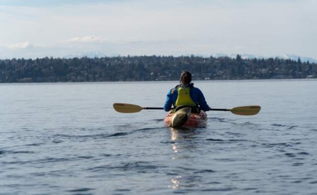 Kayak Skills and Technique at Meydenbauer Bay