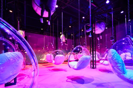 Bubble Planet VR room