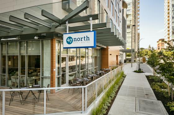 Hilton Garden Inn 47 North Bar & Bistro