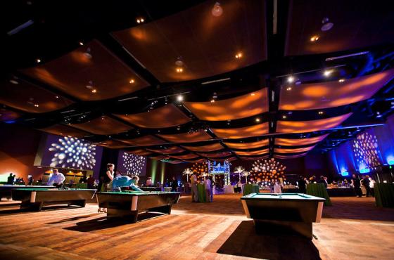 Center Hall Party