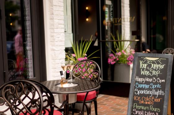 Valentinas Outside Seating