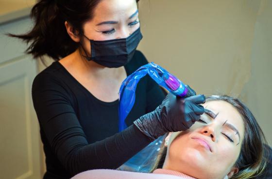 Eye Brow Microblading