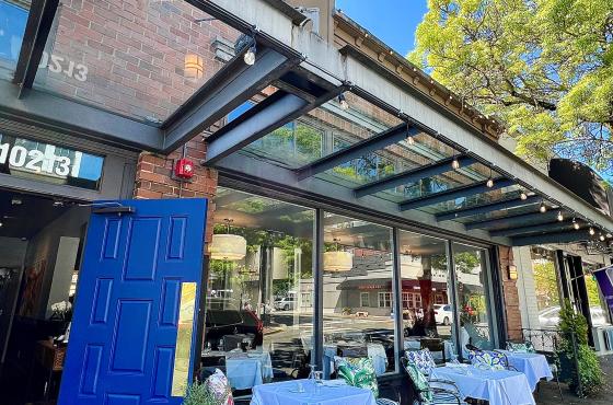 Bis on Main Patio Dining