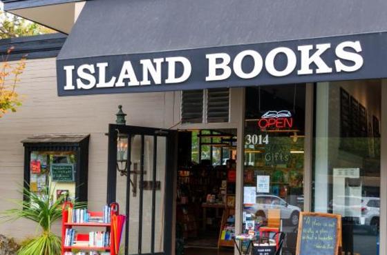 island books exterior