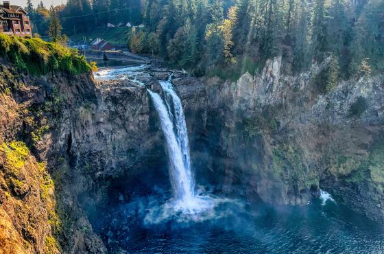 snoqualmie falls