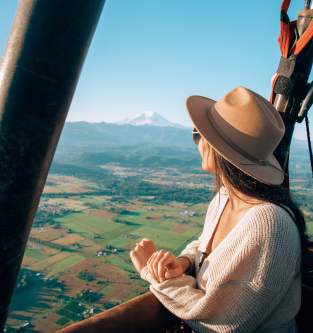 Hot Air Balloon Mount Rainier