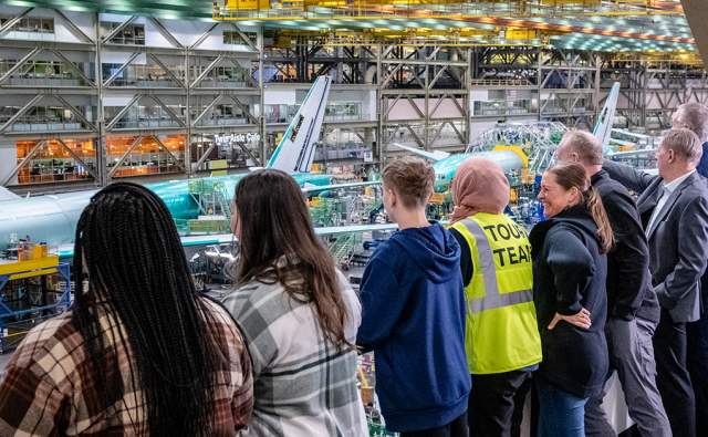 Explore the Boeing Factory Tour: Inside The Future of Flight Aviation Center