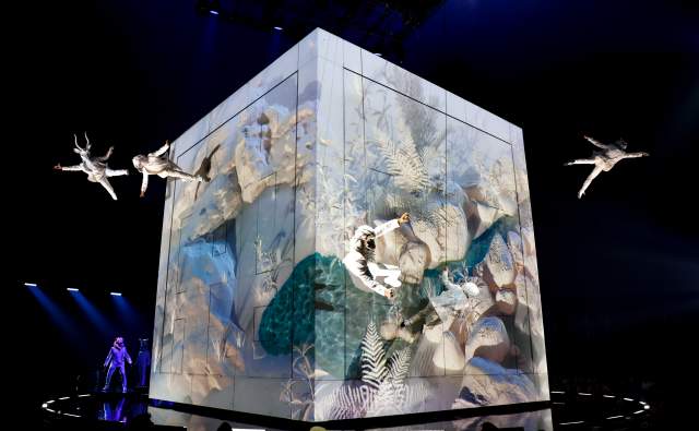 ECHO Cirque Du Soleil
