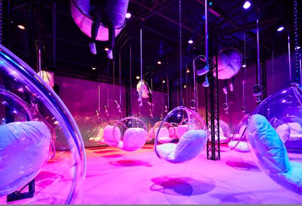 Bubble Planet Seattle Bellevue Immersive Experience