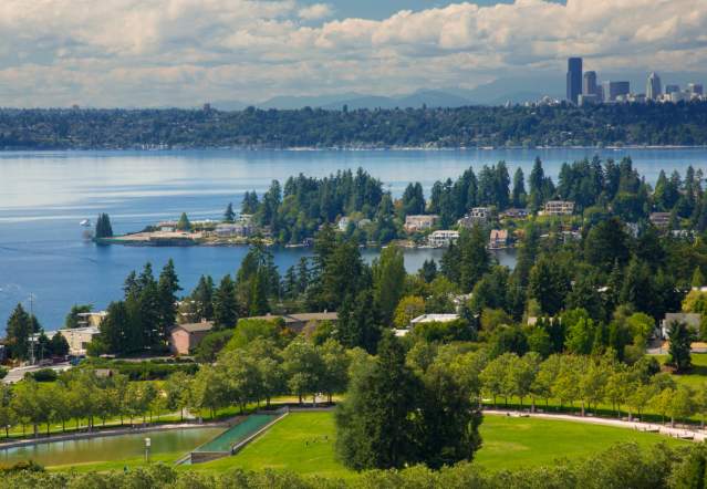 Bellevue Visitors Guide