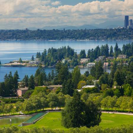 Bellevue Visitors Guide