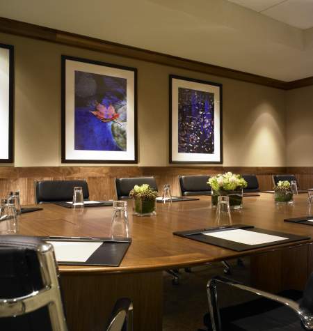 The Westin Crater Lake Boardroom