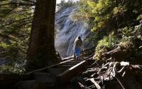 The Vue | Hiking Bridal Veil Falls & Lake Serene