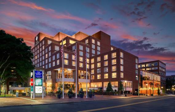 Charles Hotel, Harvard Square