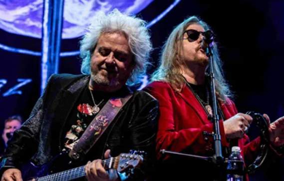 Toto, Christopher Cross & The Romantics