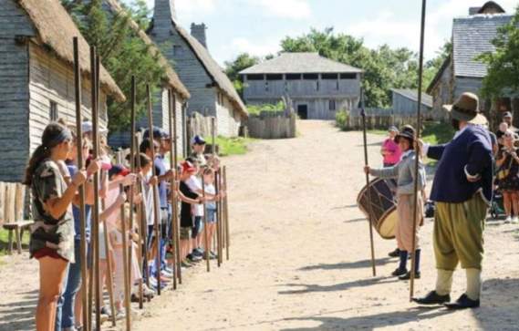 Day Trip from Boston: Plimoth Patuxet Museums & The Mayflower II