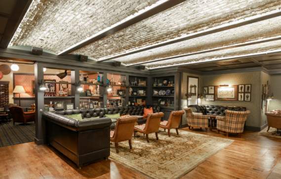 Grafton Street Pub & Grill