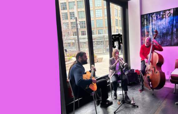 Sunday Brunch y Jazz at Rosa y Marigold