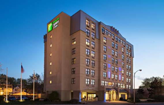 Holiday Inn Express & Suites Boston - Cambridge
