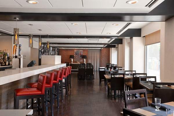 The Dean's List Restaurant - Wyndham Boston Beacon Hill