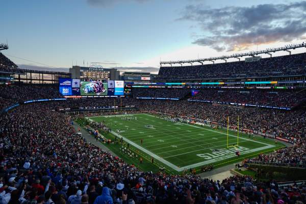 New England Patriots vs. Green Bay Packers: November 8