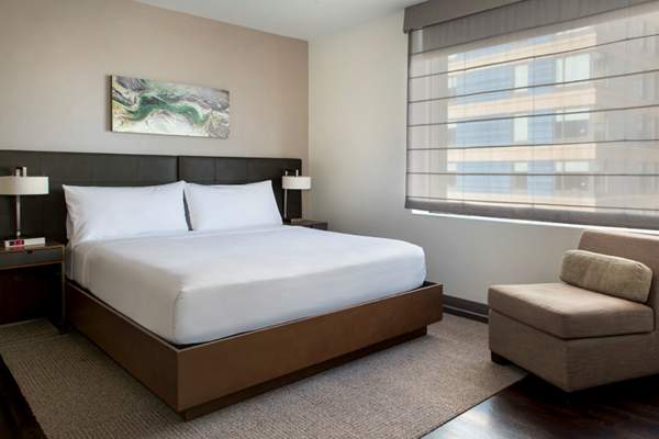 Element Boston Seaport District