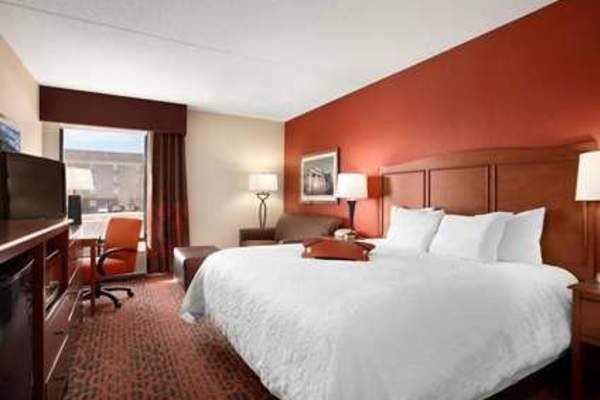 Hampton Inn by Hilton Boston / Braintree