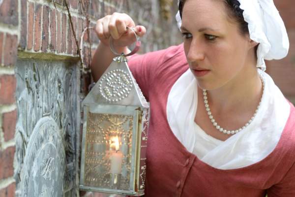 Freedom Trail Lantern Tour