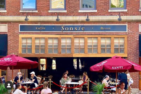 Sonsie Restaurant
