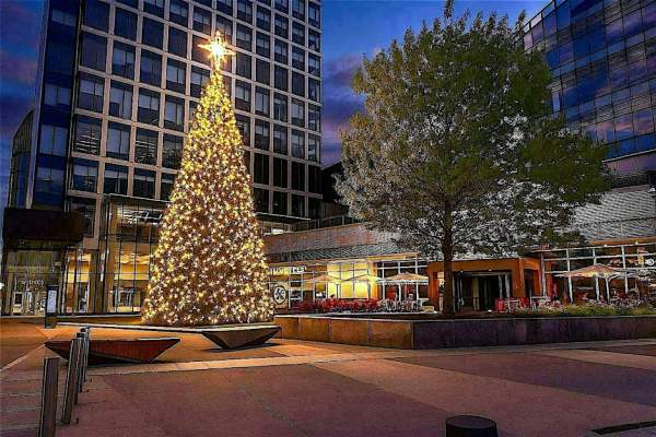 Boston Landing Holiday Tree Lighting