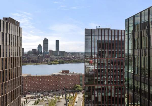 America 250th: Revolutionary Savings at Boston Marriott Cambridge