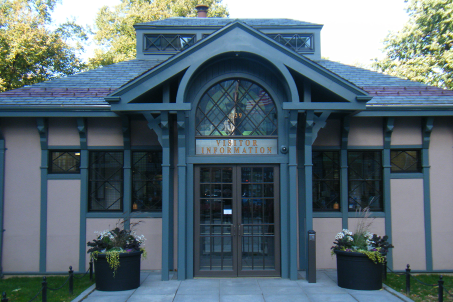 Boston Common Visitor Center - Open Daily