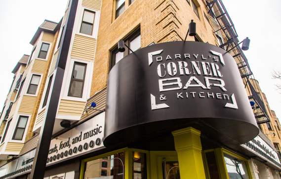 Darryl's Corner Bar and Kitchen